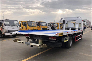 当雄汽车救援补胎